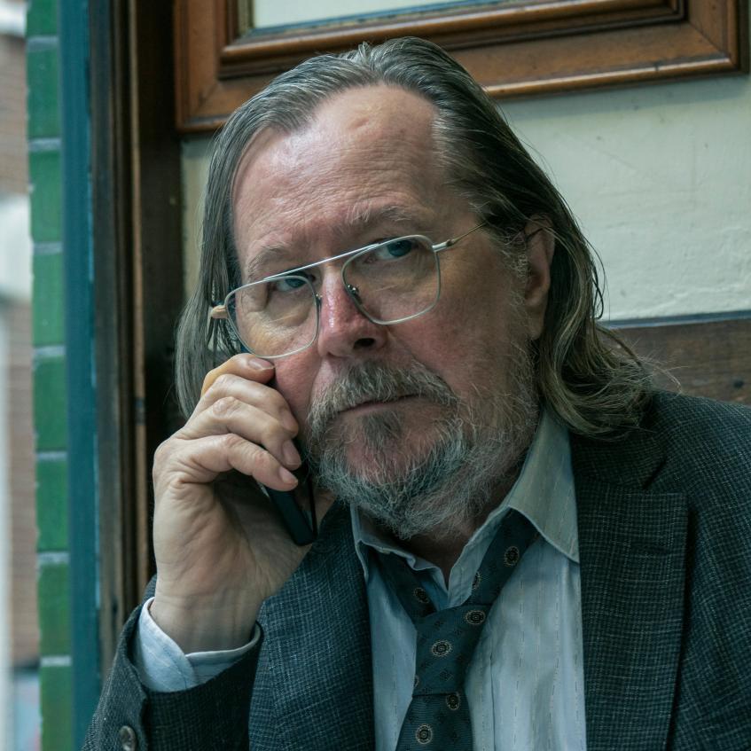 GARY OLDMAN